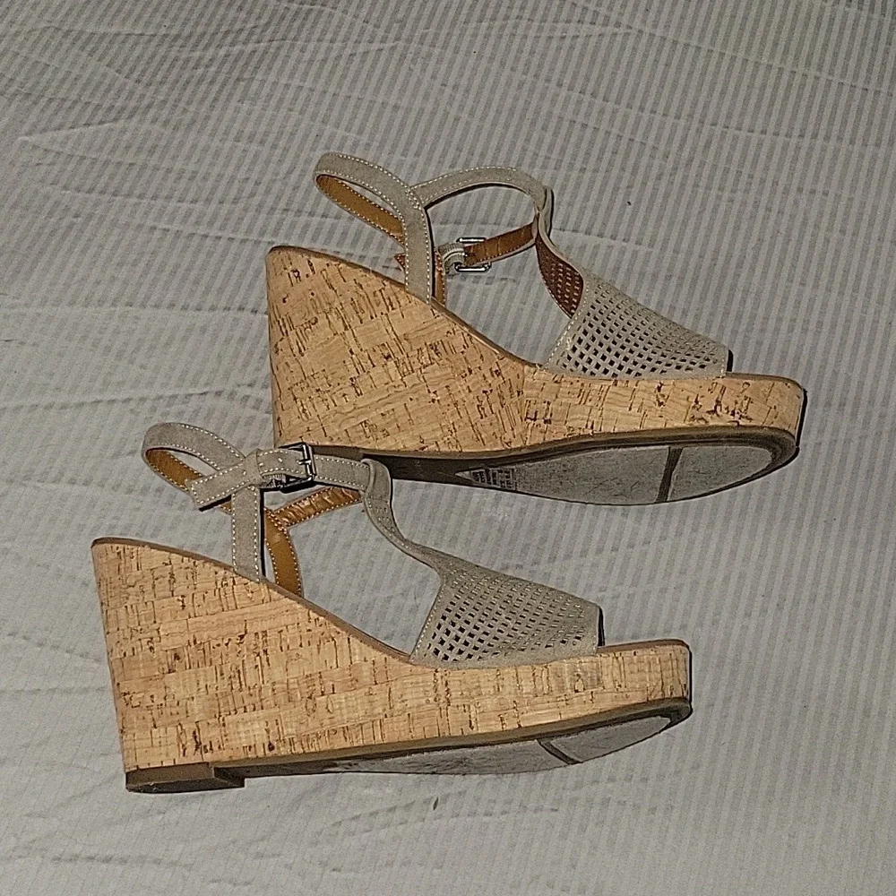 FRANCO SARTO Clinton2 cork wedges taupe faux‎ suede open toe sandals 7 Summer